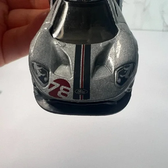 Hot Wheels DTW 92 2016 Ford GT Race 1/64 Grey Diecast, 3.25" Long, Collector Car - Picture 9 of 9